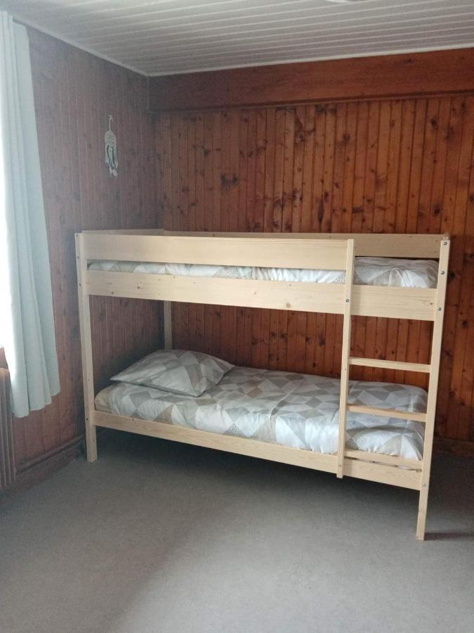 Les P'Tites Pistes Bed & Breakfast Chaux-des-Pres Exterior photo